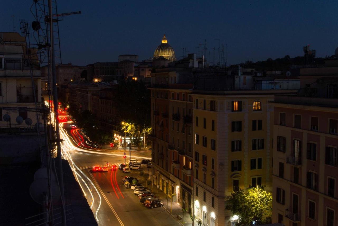 Terrazza Giuliana Rooftop Roma Exterior foto
